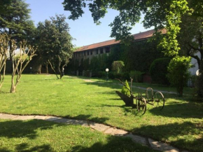 Al Portico Private Rooms